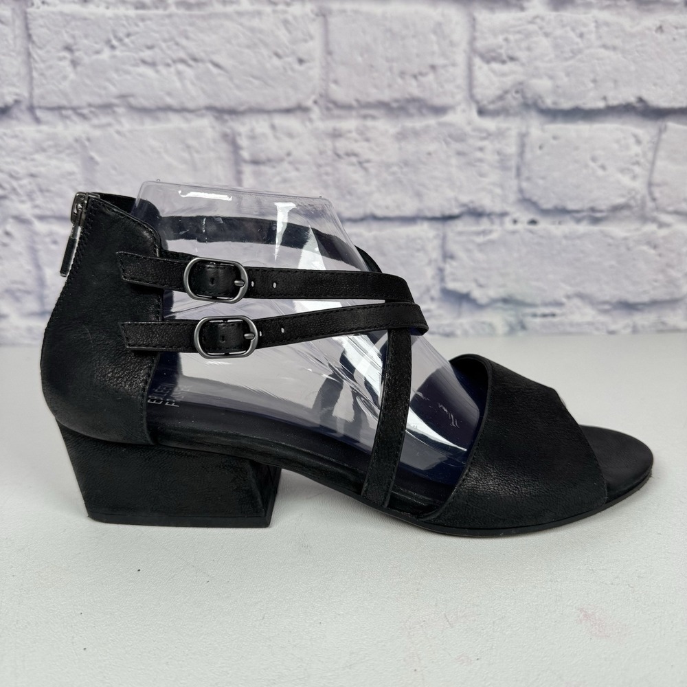 Eileen Fisher Womens Black Kyra Nubuck Block Heel Strappy Sandals Size 9 - Picture 2 of 11